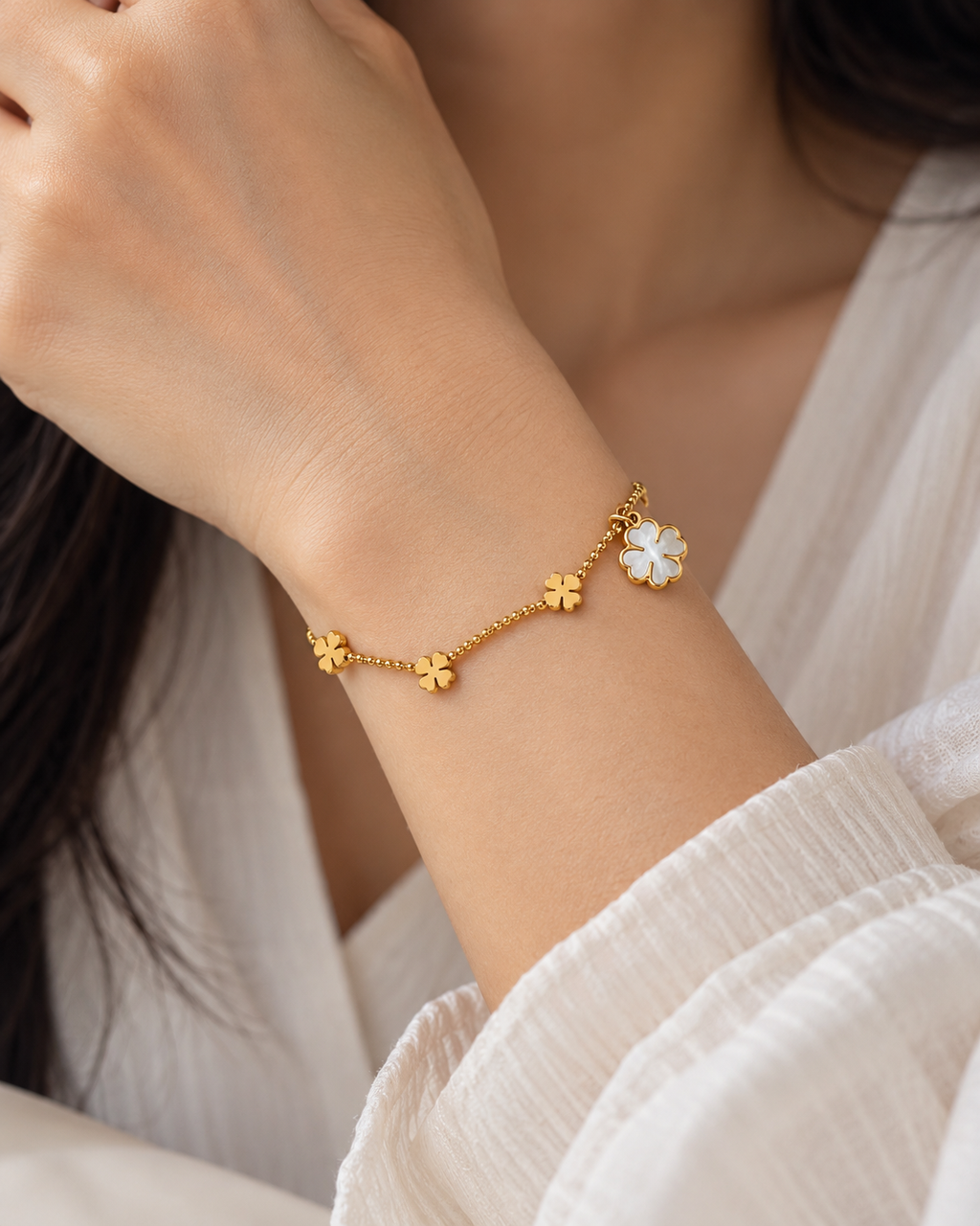 Golden Daisy Charm Bracelet